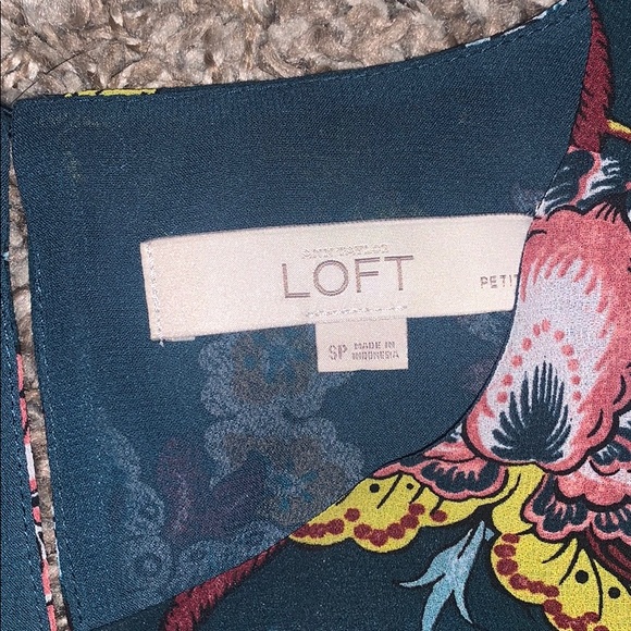 LOFT by Ann Taylor Blouse - Picture 4 of 6